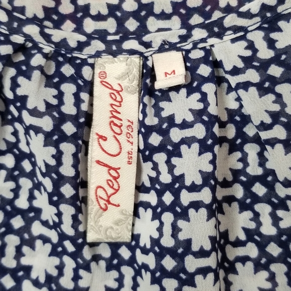 Red Camel Sheer Patterned Top - Picture 2 of 4